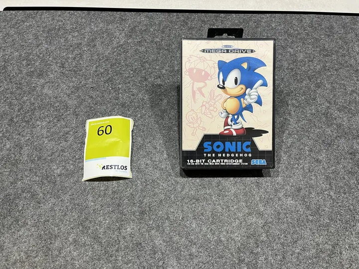 Sega Mega Drive - Sonic the Hedgehog